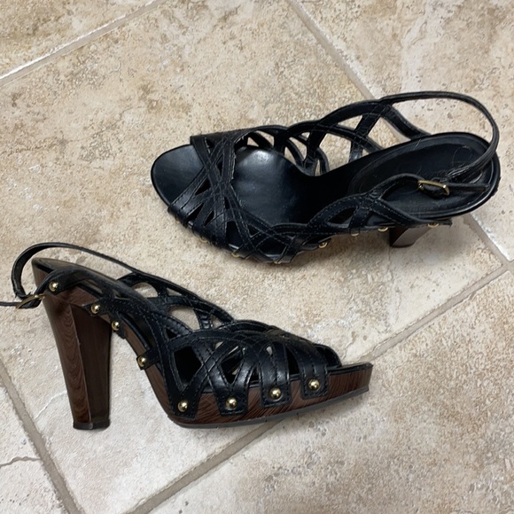 Sandal - Picture 6 of 7